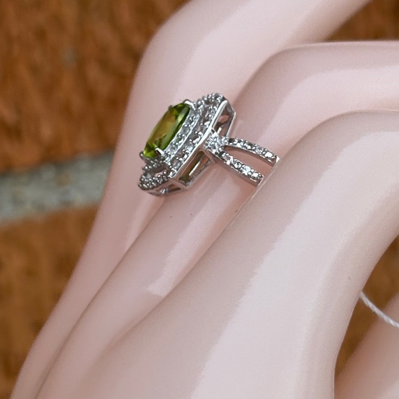 Radiant Cut Natural Peridot & Zircon Halo Ring Sterling Silver Size 7 - Picture 8 of 14